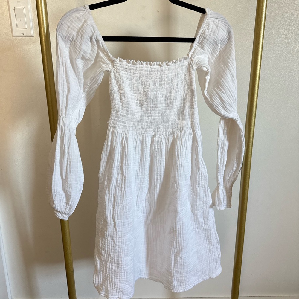 White mini  Dress nothing fits but